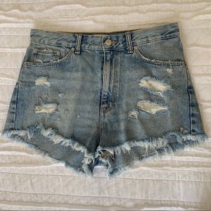 ZARA high-rise distressed blue denim shorts size 8